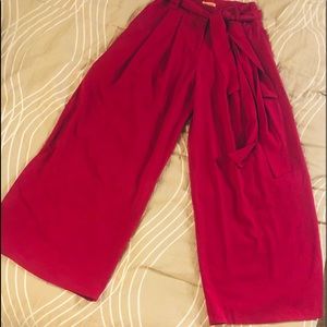 Pink wide leg pants with 2 belts (worn once)